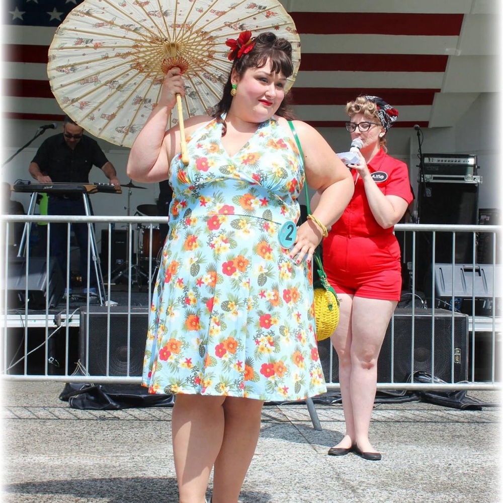 Lindy Bop Tropical Hibiscus T-shirt Material Tiki Pinup Halter Dress